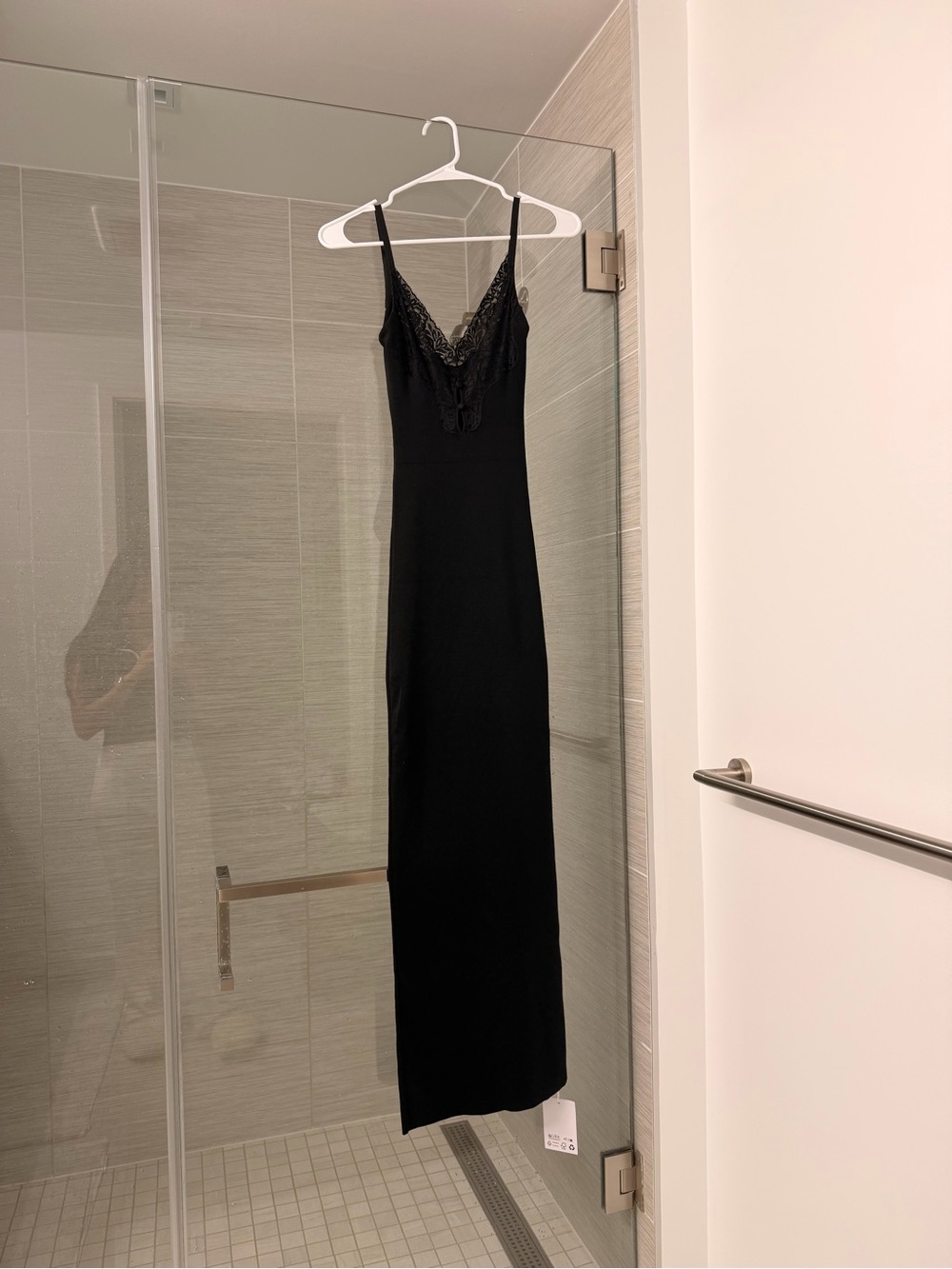 Self-Portrait BLACK VISCOSE KNIT MAXI DRESS - Picture 8 of 8